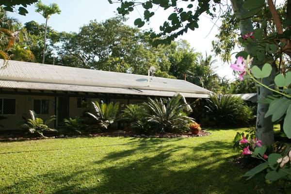 Tropical Garden Spectacular Picture Tropical Garden Spectacular Picture