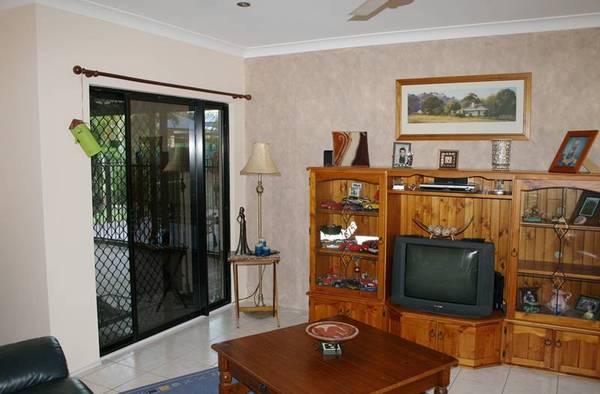 Quiet living near the lakes Picture 3