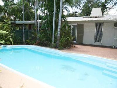 Large Home, Convenient Location Picture Large Home, Convenient Location Picture