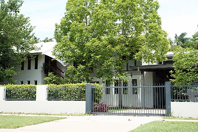 Great Family home near the Sea Picture