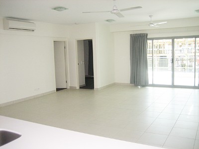 "Litchfield Apartment" Picture