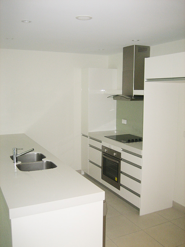 "Litchfield Apartment" Picture 2