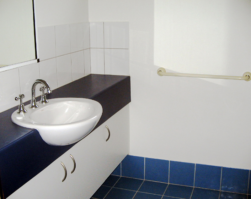 Big townhouse excellent location Picture 3