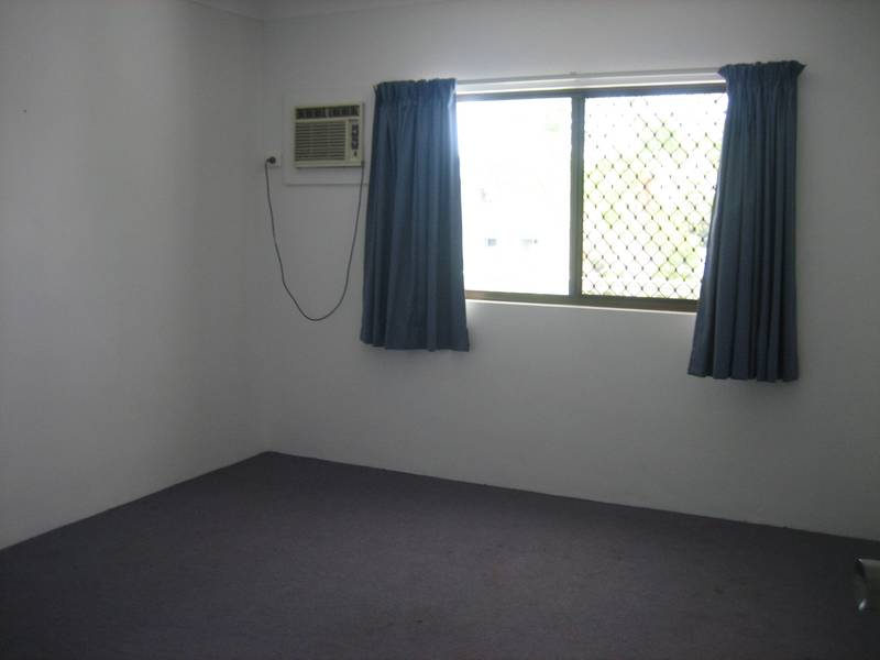 "Popular unit close to Palmerston Living " Picture