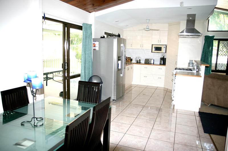 Ideal for Big Family Picture 3