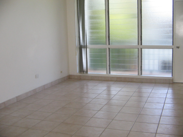 Quiet complex close to East Point Reserve - ON HOLD Picture Quiet complex close to East Point Reserve - ON HOLD Picture