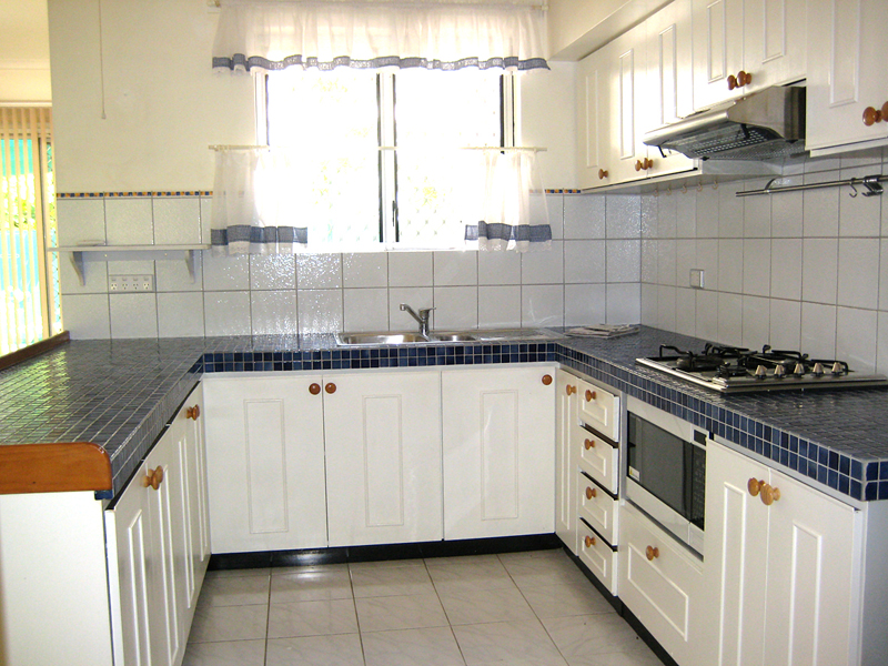 Townhouse in Excellent Location Picture 3