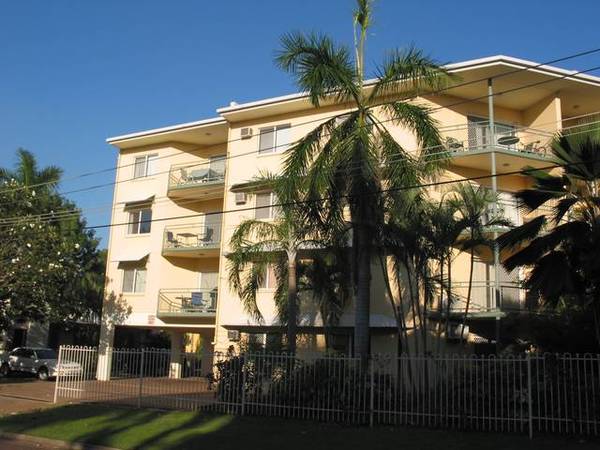 2 Bedroom upper floor unit Picture 1