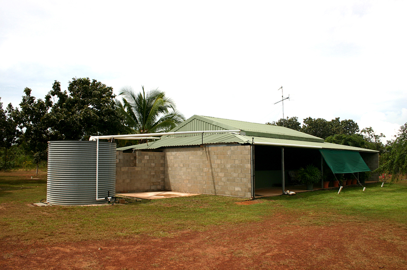 Dundee Beach Picture 1