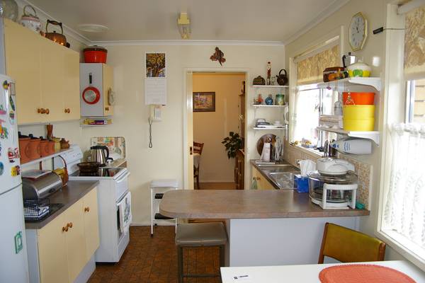 ONE FOR A YOUNG FAMILY Picture 2