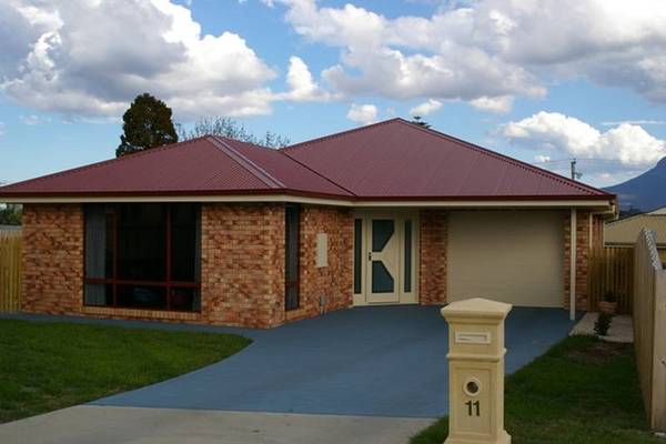 MORE THAN MEETS THE EYE Picture 1