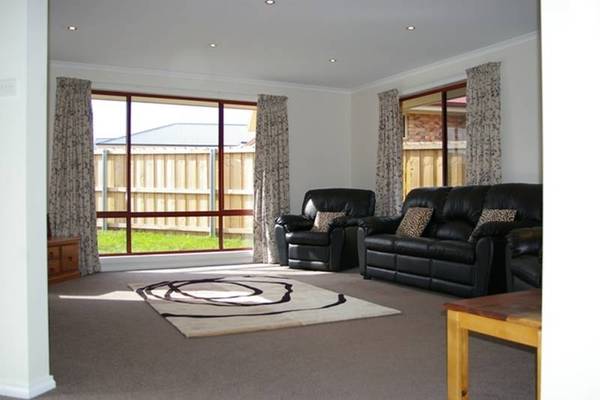 MORE THAN MEETS THE EYE Picture 3