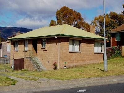 OWNER RELOCATING - MUST SELL Picture OWNER RELOCATING - MUST SELL Picture