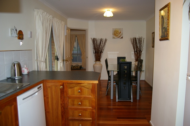 EVERYTHING IS DONE, JUST MOVE IN Picture 3