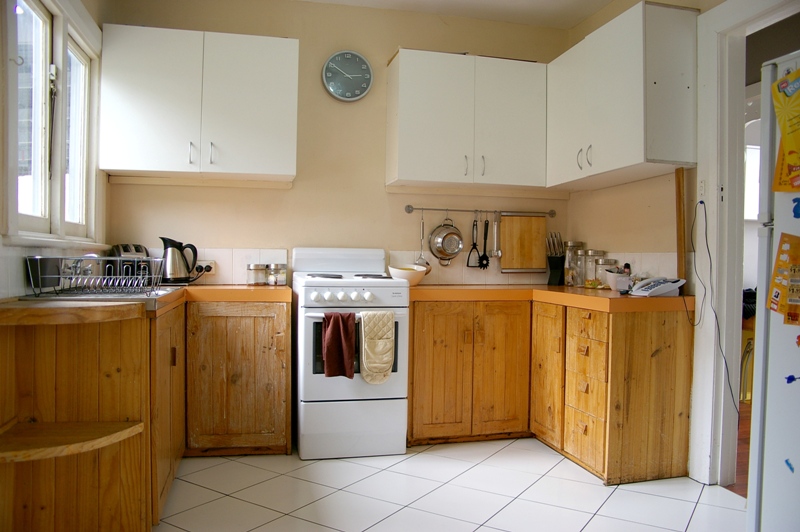 WHEN OPPORTUNITY KNOCKS Picture 3