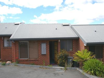 COSY 2 BEDROOM UNIT Picture COSY 2 BEDROOM UNIT Picture