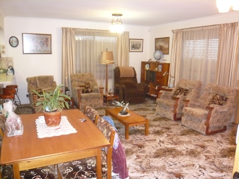 CONJOINED UNIT Picture 3