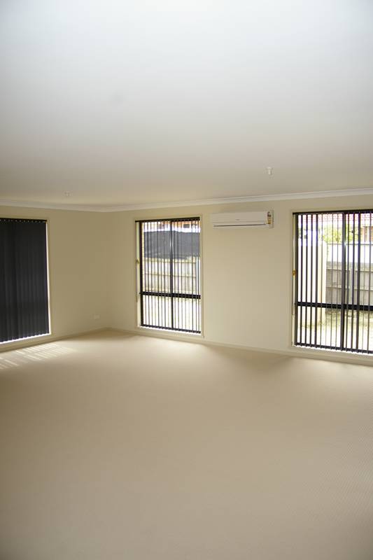 BRAND NEW 3 BEDROOM HOME Picture 2