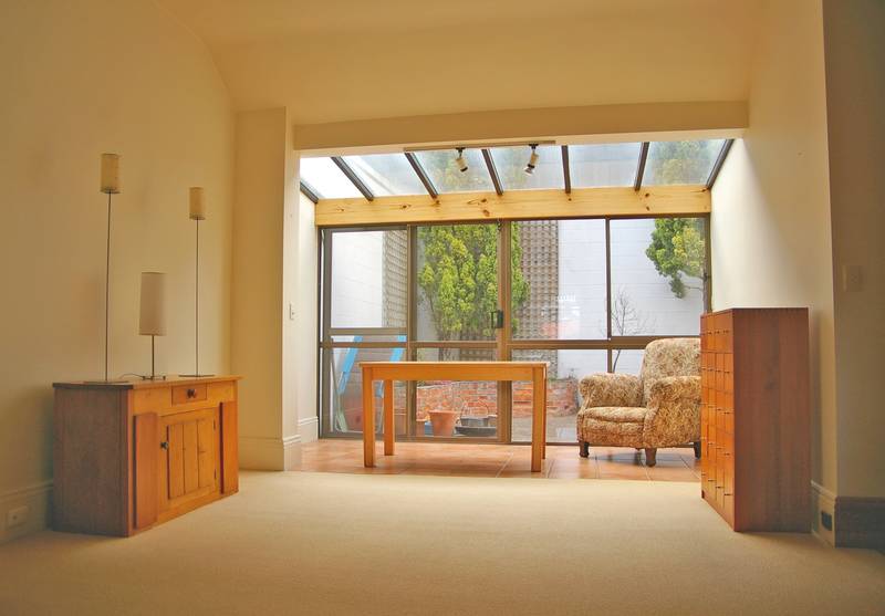 EXECUTIVE QUALITY TERRACE - GREAT LOCATION Picture 3