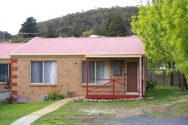 TWO BEDROOM UNIT Picture 1