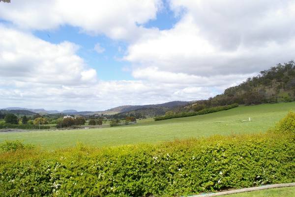 BEAUTIFUL RURAL OUTLOOK Picture 2