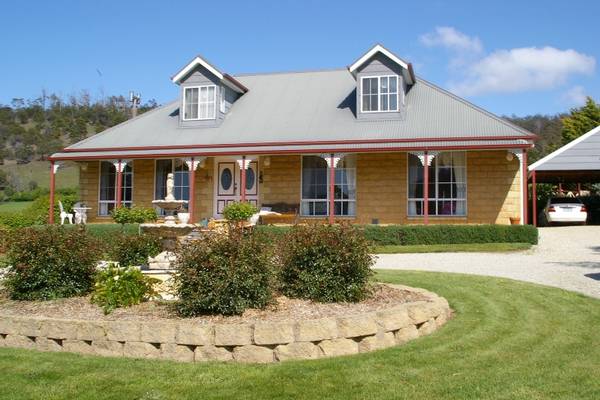 BEAUTIFUL RURAL OUTLOOK Picture 1