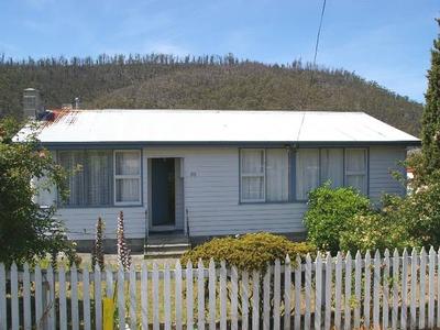 RAISE YOUR HANDS FIRST HOME BUYERS Picture RAISE YOUR HANDS FIRST HOME BUYERS Picture