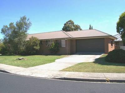 IDEAL FAMILY HOME Picture IDEAL FAMILY HOME Picture