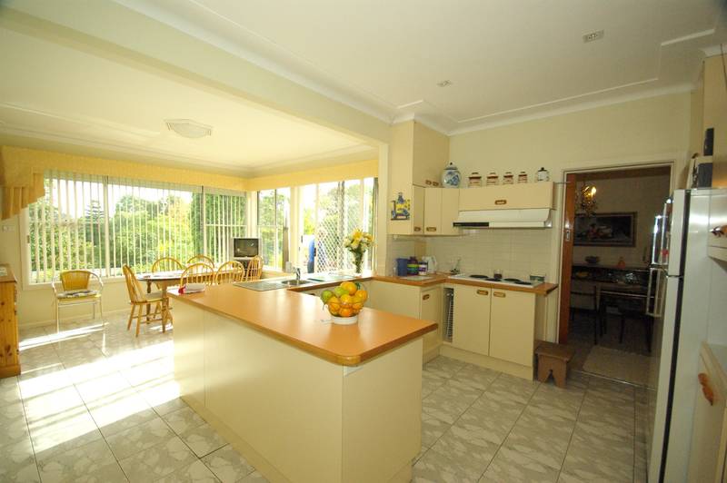 YOU WILL BE IMPRESSED Picture 2