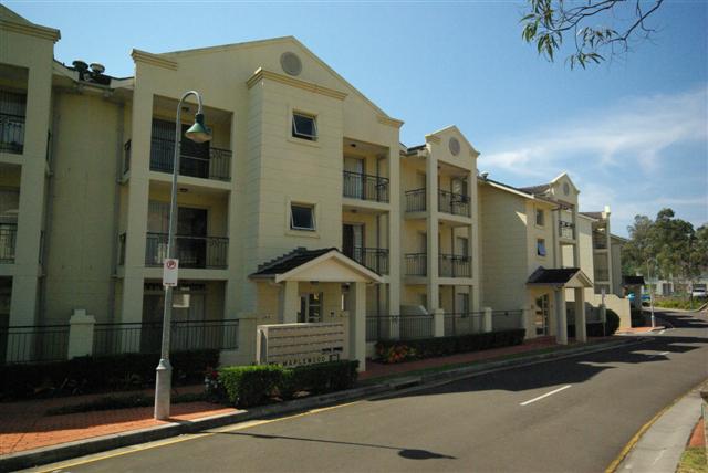 AS NEW SPARKLING ONE BEDROOM Picture 1