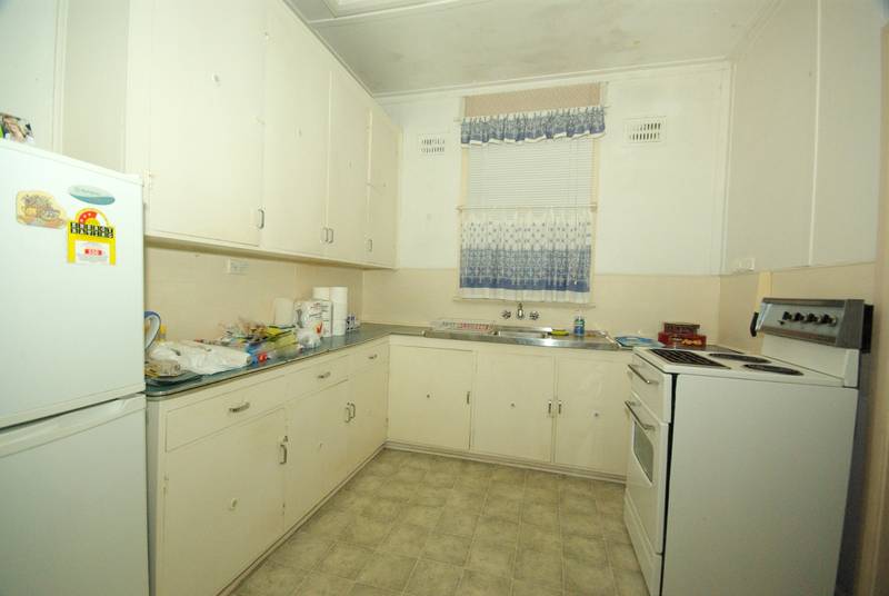 RENOVATE OR REBUILD Picture 3