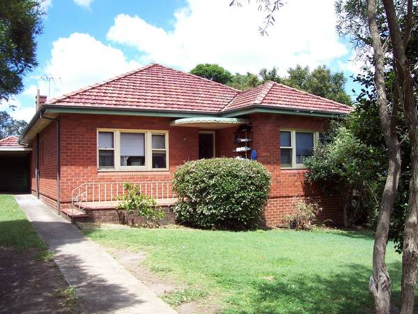 QUIET, SAFE & FAMILY FRIENDLY Picture 1