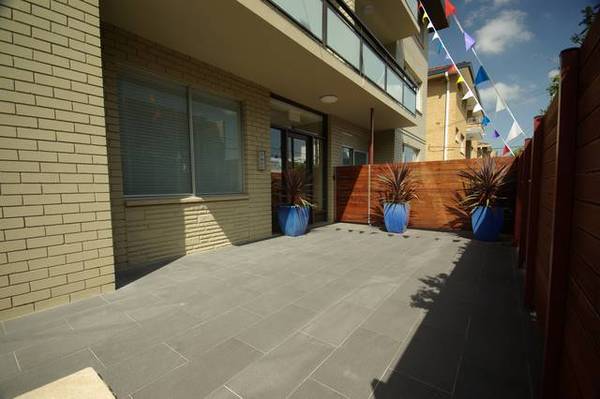 MODERN OFFICE SUITE Picture 2