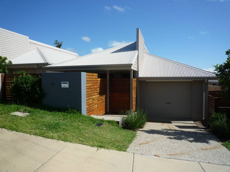 SPLIT
LEVEL
DESIGN Picture 1