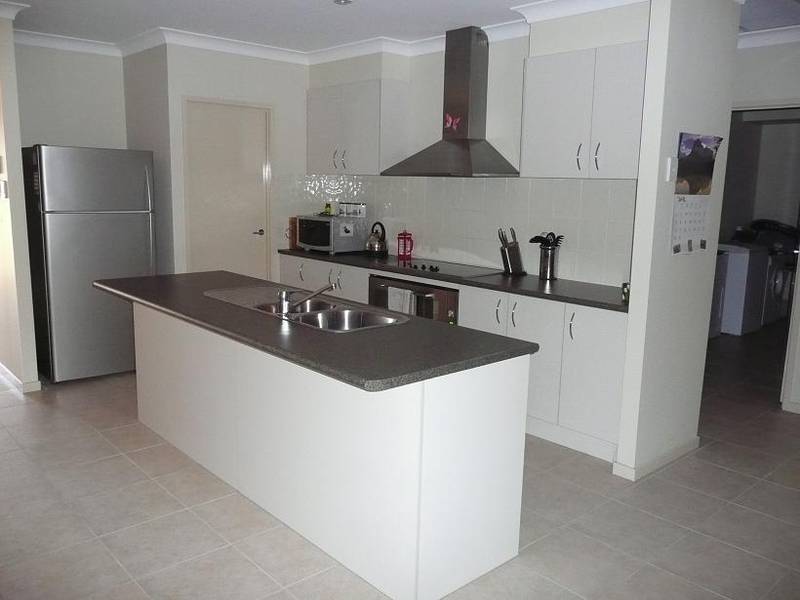 Caters For The Discriminating Few Picture 2