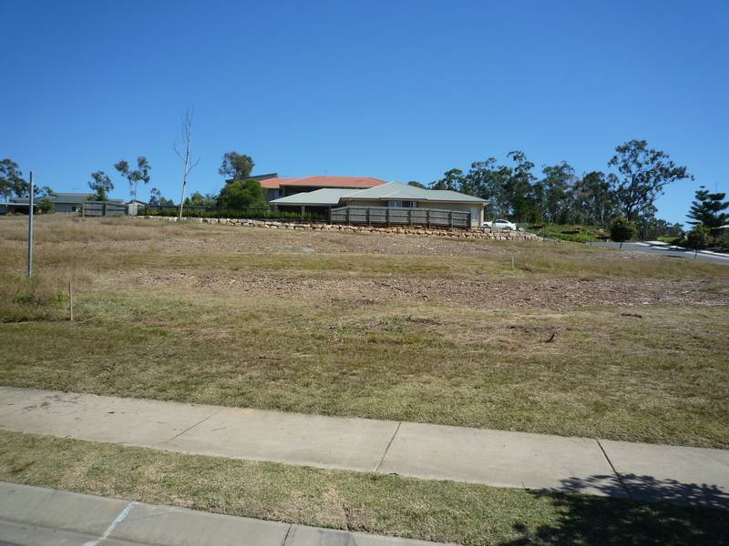 Quality Golf Estate Picture 1