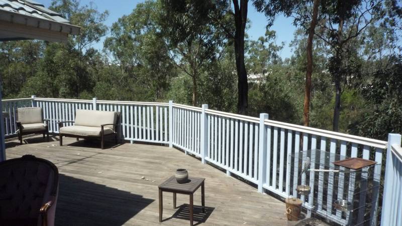 Elevated Bushland Setting Picture 2