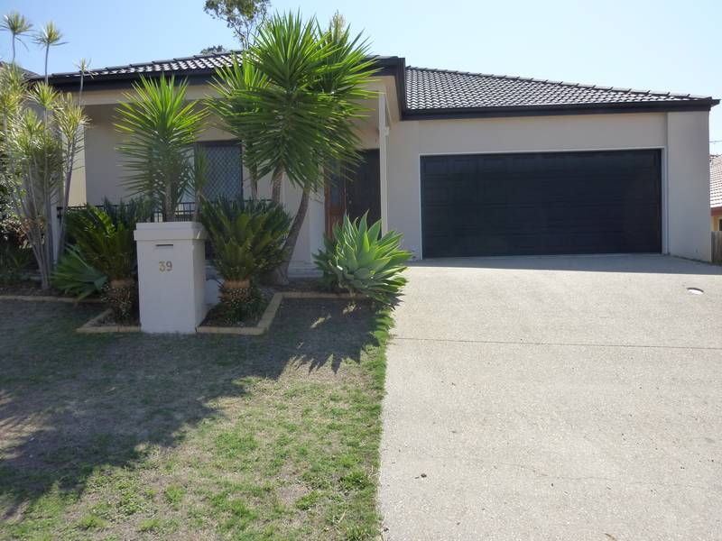 PRICE REDUCED, MUST SELL! Picture 1