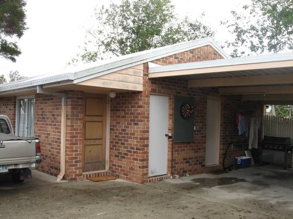 2/43 Henty Drive, Redbank Plains Picture 1