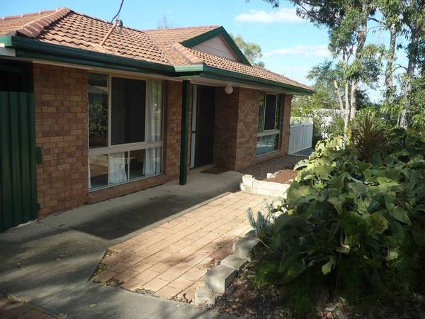 MOVE IN NEXT WEEK!! Picture 1