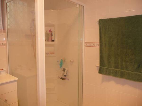 LOOKING FOR SPACE Picture