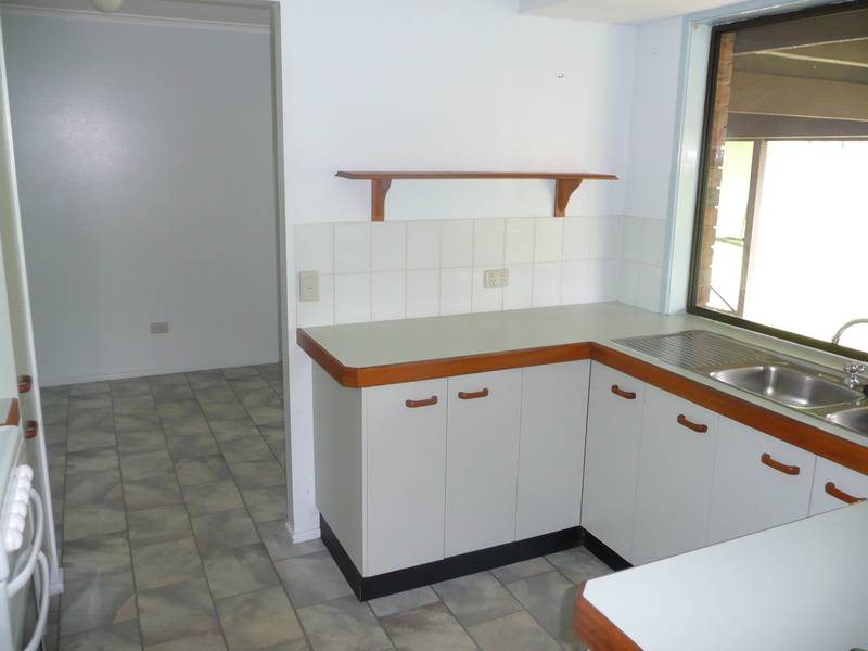 16 Brenda Crt Picture 3