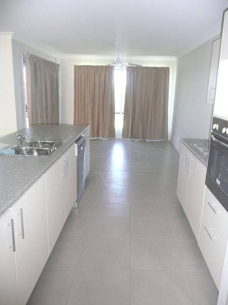 3 Casement Crt Picture 3 Casement Crt Picture