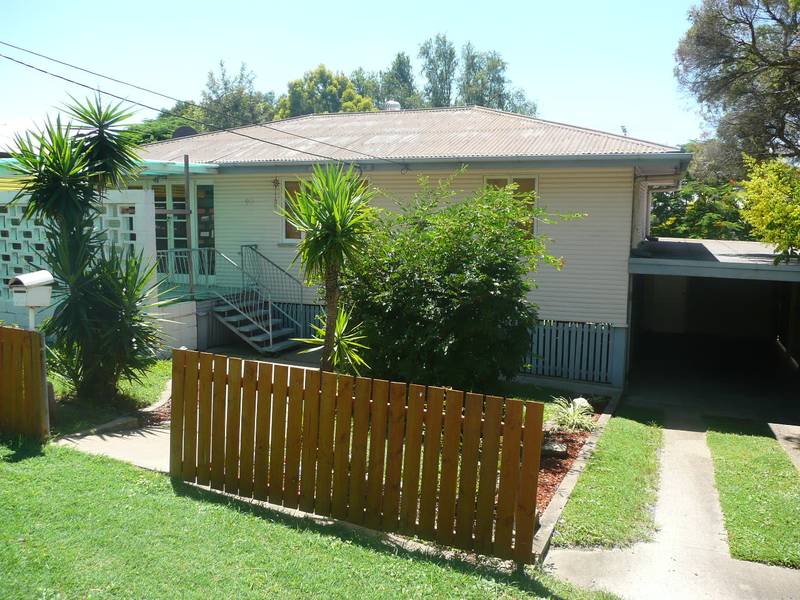 90 Old Ipswich Road, Riverview - One week free rent on offer Picture 1
