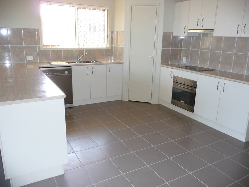 Fernbrook Estate - 5 Tait Avenue - Redbank Plains Picture 2