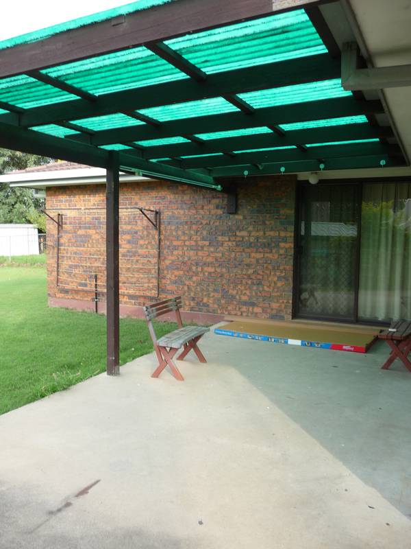 8 Old Logan Road Picture 2