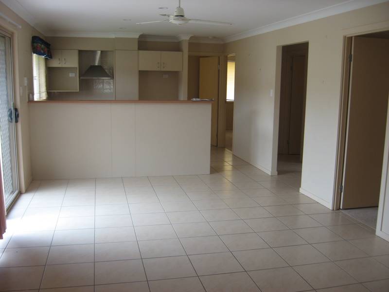 COLLINGWOOD PARK Picture 3