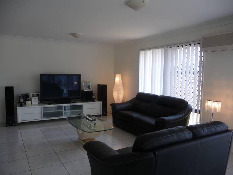 TRULY A SHOWPIECE Picture 3