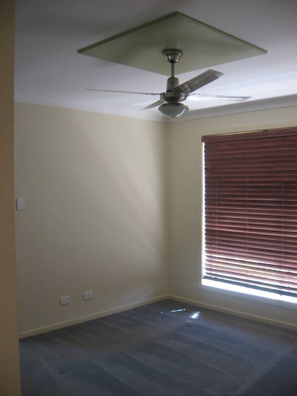 COLLINGWOOD PARK Picture 3