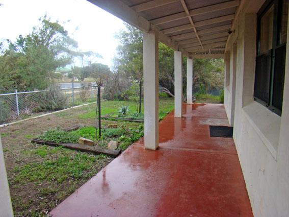 Home on 1153m2 of Land Picture